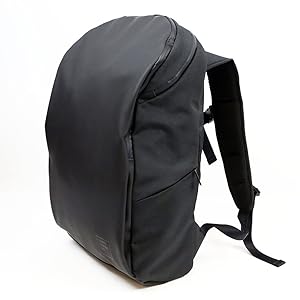 美品⭐︎(旅行) worm design lab.ブラックバックパック、リュック wdl.（ワームデザインラボ）の「【worm design lab/ワーム